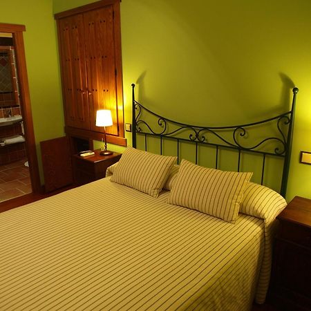Hostal El Cerro - Only Adults Pedro Bernardo Dış mekan fotoğraf