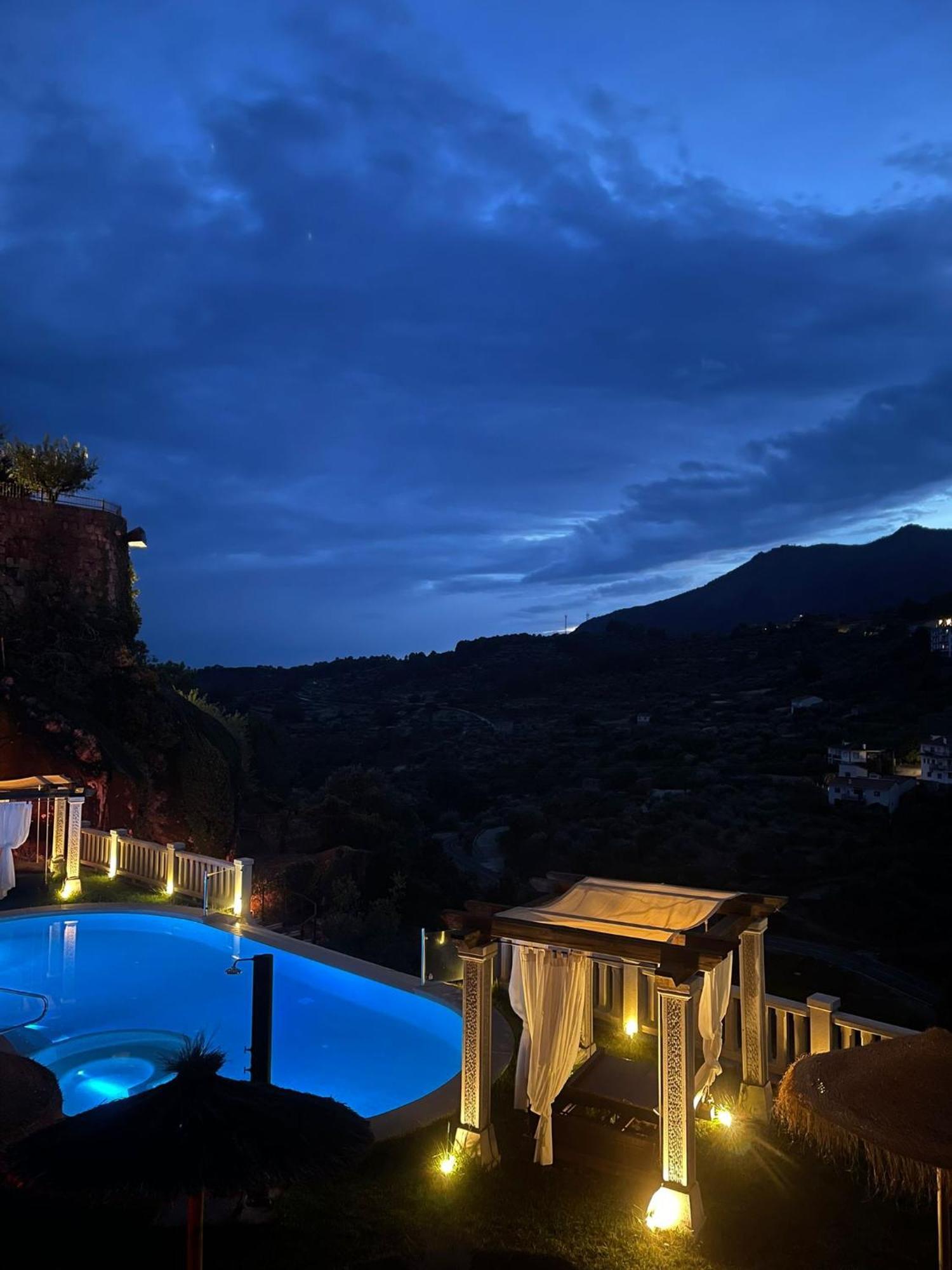 Hostal El Cerro - Only Adults Pedro Bernardo Dış mekan fotoğraf