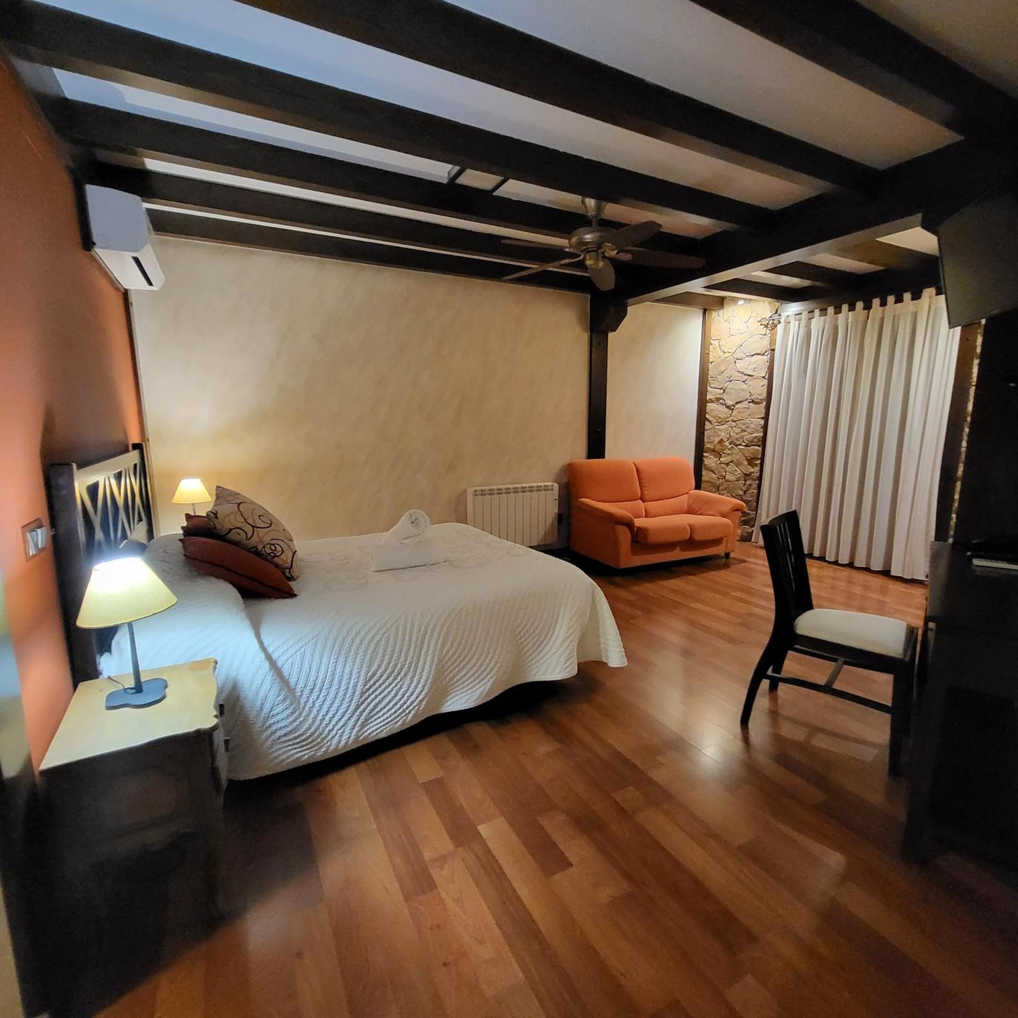 Hostal El Cerro - Only Adults Pedro Bernardo Dış mekan fotoğraf
